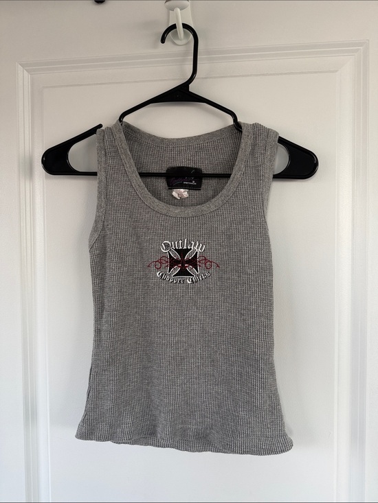 Calhoun Tops - Outlaw Grey Ribbed Tank Top with Chest Logo